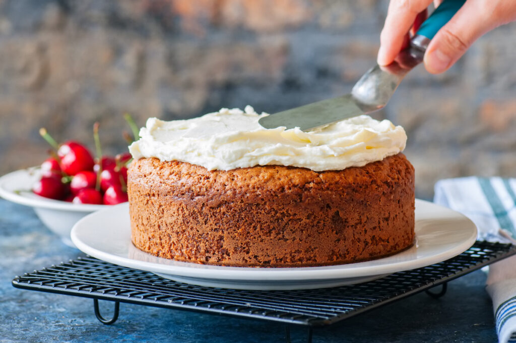 White chocolate frosting, yum!