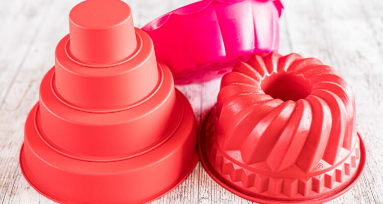 Set of Silicone Cake Pans | A Slice of Heaven