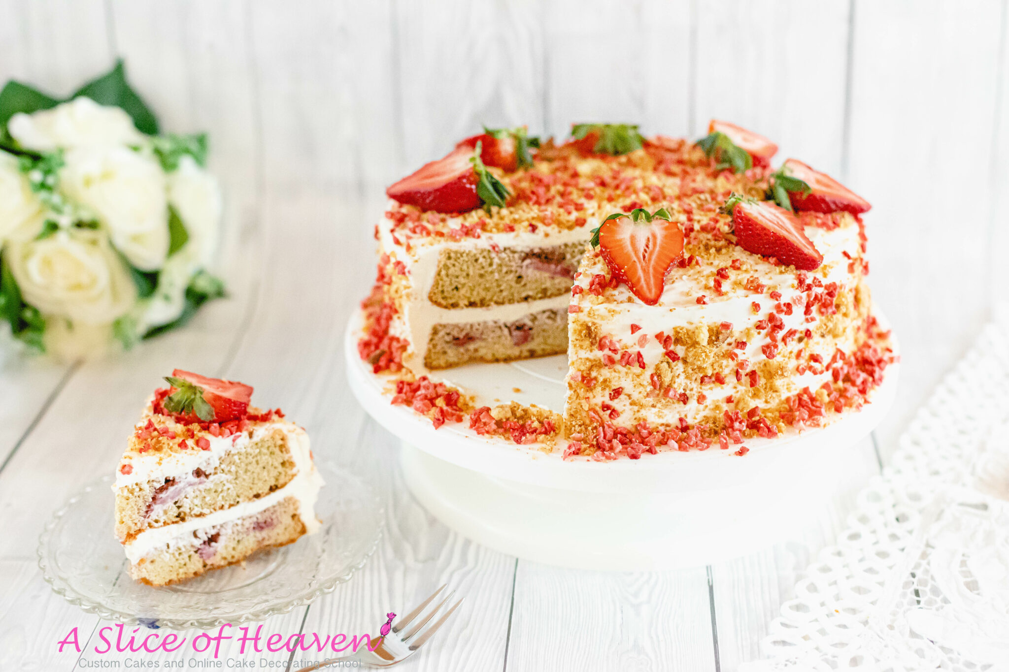 Delicious Strawberry Crunch Cake Recipe - Step-by-Step Guide - A Slice ...